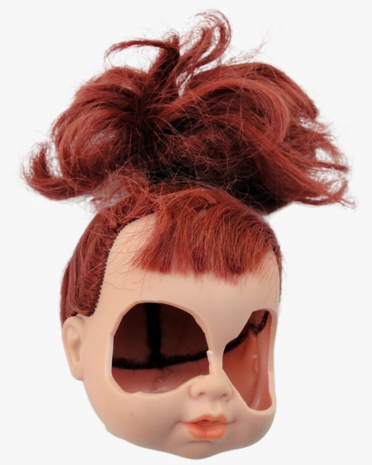 Lia Mena Barreto_Bonecas Abertas. Dimensões variáveis, 1999._ Foto Ânderson Domingues (3)