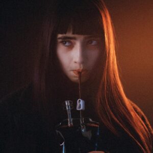 Vampira humanista procura suicida voluntário - Sara Montpetit